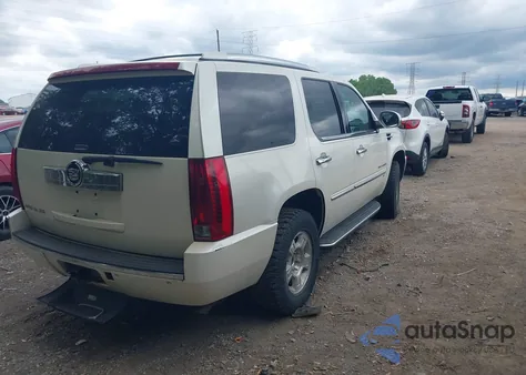 2007 Cadillac Escalade Standard из США, поврежденный, VIN 1GYFK63827R333227